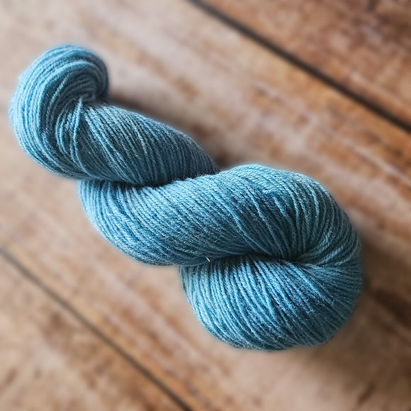 Leine-Schaf 3-fädig  handgefärbt - HIMMELBETT
