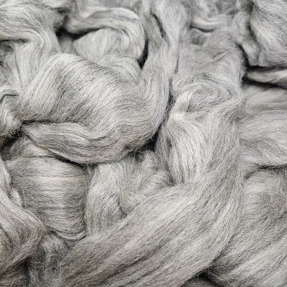 Blue Faced Leicester Kammzug - GRAU