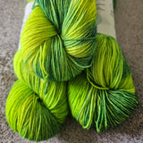 Basic Socks  handgefärbt - GRANNY SMITH